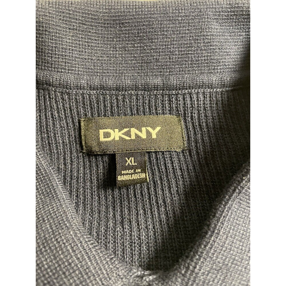 DKNY Sweater Men’s Navy Blue Short Sleeve 100% Cotton Size XL Ribbed Pullover - Picture 3 of 7